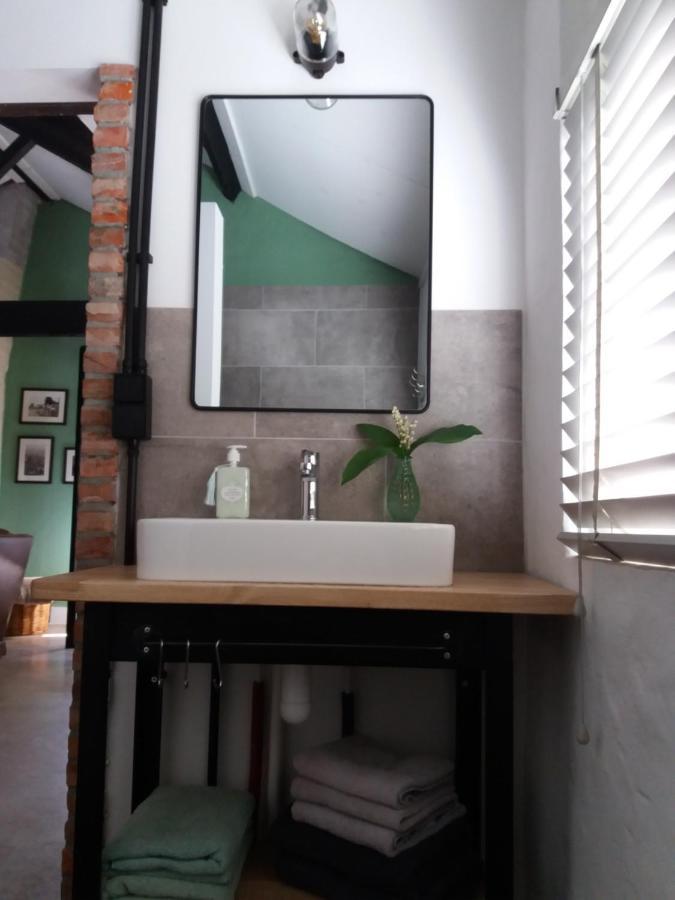 Loft 21 Ravels