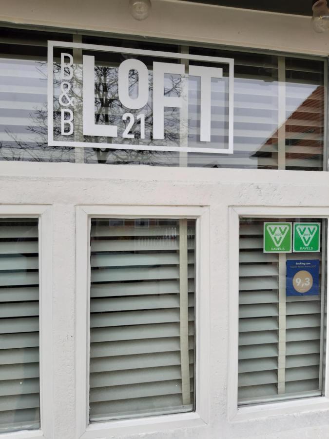 Loft 21 Ravels